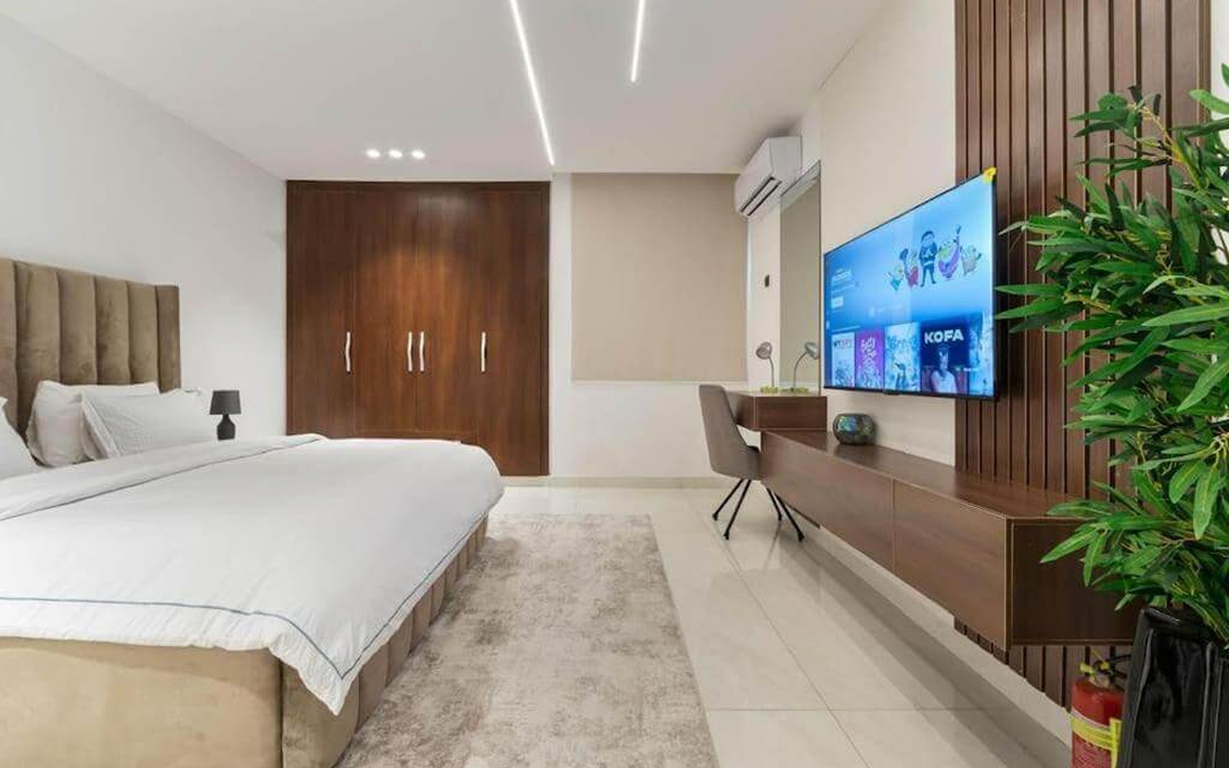 Apartment Interior (23)